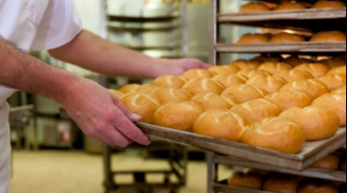 Por la suba de los costos, los panaderos de la PBA aumentarán 20% el pan