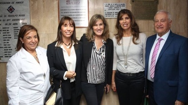 Entrega de donaciones al hospital Rossi de La Plata