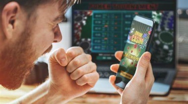 La Defensoría del Pueblo y Lotería concientizan a los jóvenes sobre apuestas ilegales