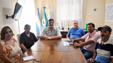 Paritarias: Raitelli acordó un aumento de casi el 25% para trabajadores municipales