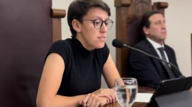 La intendenta de González Cháves pidió trabajar juntos “por más y mejor democracia”