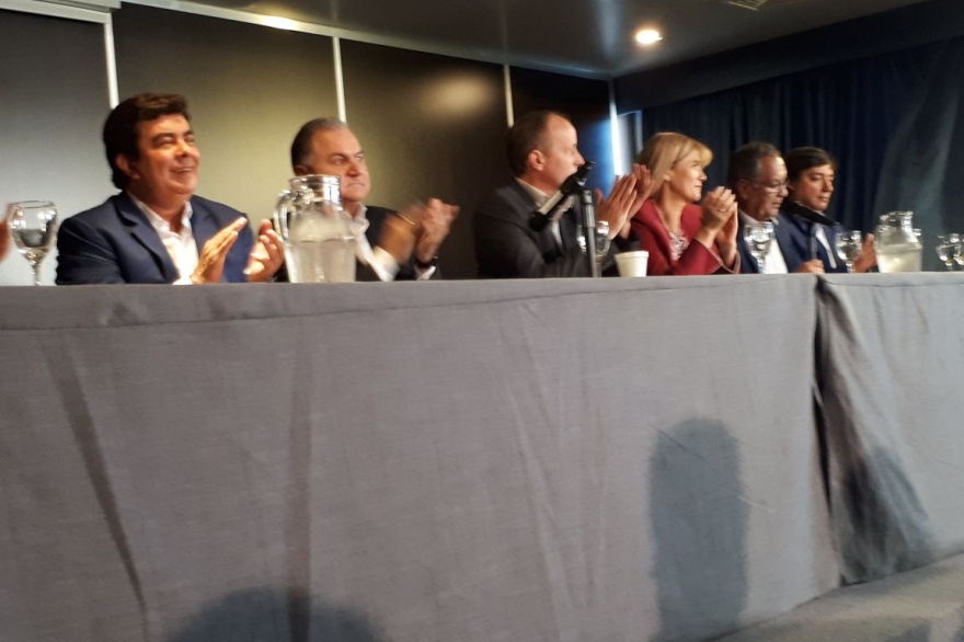 Intendentes peronistas se reúnen para pedir seguridad