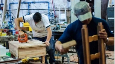 La industria pyme cayó 9,9% anual en febrero