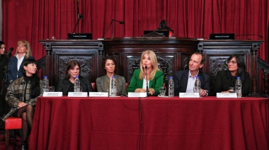 Senado bonaerense: Magario inauguró la tercera edición del programa Voces Adolescentes