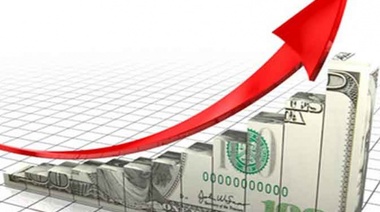Economistas analizan la crisis y la vuelta al FMI