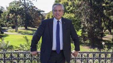 Alberto elogió a un alcalde bonaerense y lo postuló en la renovación del peronismo: "Es un pibe joven, es un gran intendente"