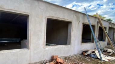 Presidente Perón avanza con más obras para mejorar escuelas