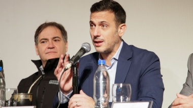 Seis meses de gestión: Julián Álvarez presentó un balance a los vecinos de Lanús