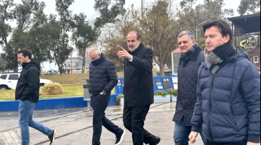 Planta de GNL en Bahía Blanca: Susbielles se reunió con el presidente de YPF