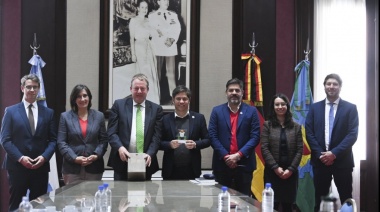 Kicillof busca aliados internacionales: Se reunió con el embajador alemán