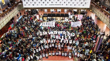 Nuevo paro docente nacional contra el ajuste salarial de Milei