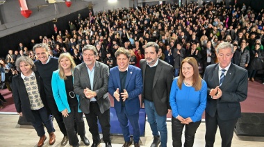 Kicillof y Moreira inauguraron el Primer Congreso de Educación de San Martín