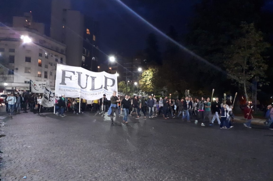 Con gran convocatoria se realizó la Marcha de las Antorchas