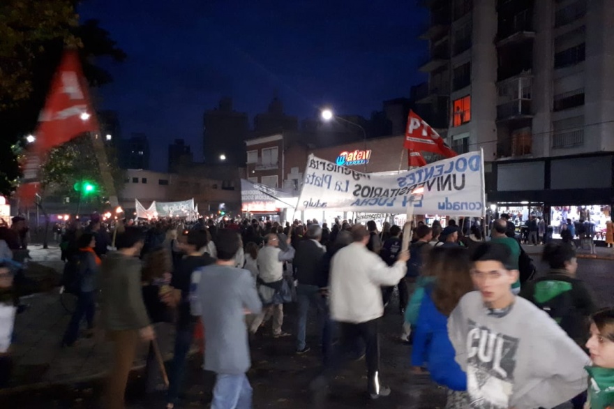 Con gran convocatoria se realizó la Marcha de las Antorchas