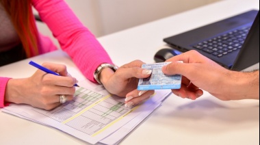 En San Nicolás ya se puede renovar la licencia de conducir por WhatsApp