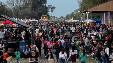 140° años del primer tren que pasó por Roque Pérez: desfiles, comida y muchos festejos