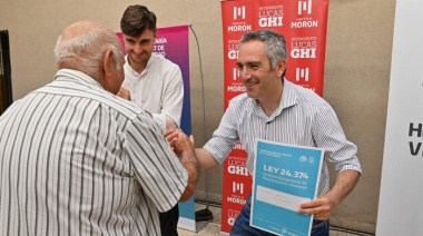 Larroque en Morón: “Estamos construyendo un escudo que proteja a los bonaerenses”