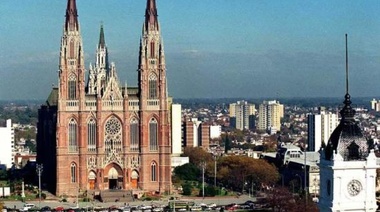 Hoy asume en la Catedral el nuevo Arzobispo Víctor Manuel Fernández