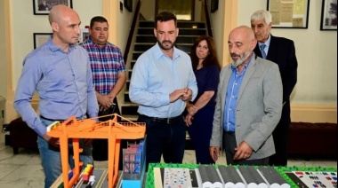 Sujarchuk anunció la construcción de una terminal portuaria multipropósito
