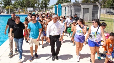 Jorge Ferraresi inauguró una pileta Semiolímpica en Avellaneda