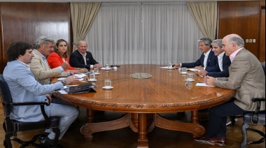 Caputo se reunió con la Mesa de Enlace y prometió eliminar el impuesto al cheque