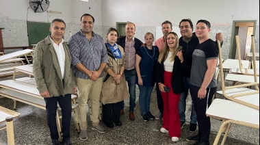 Sciaini recibió equipamiento para instituciones educativas 