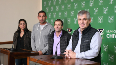 Britos anunció nuevo aumento salarial para municipales: “Le siguen ganando a la inflación”