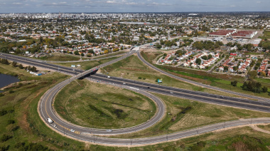 Alak y Kicillof inauguraron el nuevo empalme de la autopista La Plata - Buenos Aires con la avenida 520
