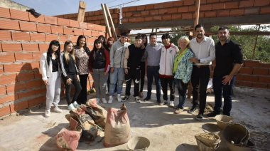 Nardini: “Sumamos obras para ampliar el Sistema Educativo de Malvinas”