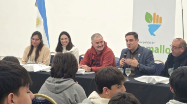 Ramallo: Poletti firmó un convenio con la universidad FASTA y suma 55 carreras gratuitas