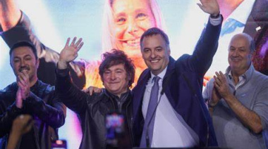¿Adorni Presidente? : “No podría cerrar la puerta”, dijo