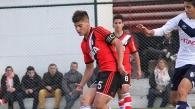 Buscan regular las pensiones de fútbol juvenil