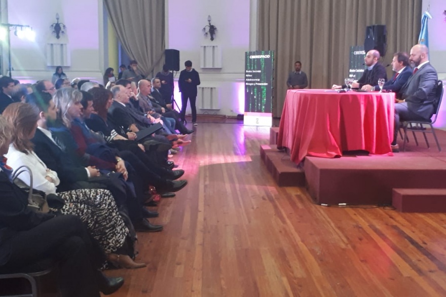 Se realizó la segunda jornada contra el Ciberbullying