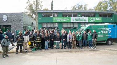 Ensenada inauguró nueva base de ambulancias en El Dique