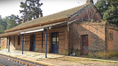 Villa Alsina, el pueblo donde se grabó “La odisea de los giles”, ideal para una escapada