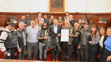 Reconocen la labor solidaria de Los Legionarios de la Ruta y Los Águilas de La Plata