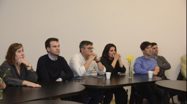 La Coalición Cívica y la UCR cuestionaron el rumbo económico y convocan a Carrió a la campaña