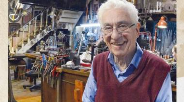 Arte, historia y música llegan a Las Flores con la visita de Juan Carlos Pallarols