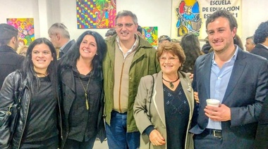 Inauguración de la Escuela de Estética Lola Mora
