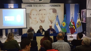 En Lanús recordaron a Saúl Ubaldini