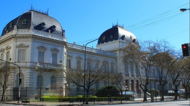 Es ley la Escuela de Magistrados en la Provincia