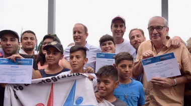 Reconocieron a instituciones locales