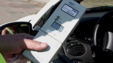 Buscan prohibir el alcohol a conductores
