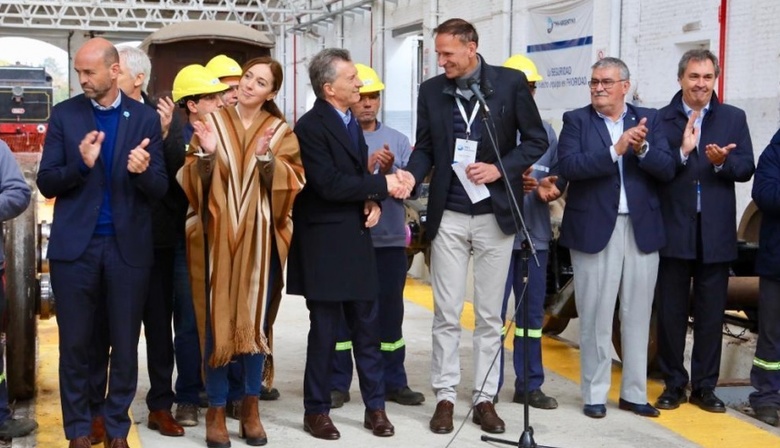 Macri y Vidal visitaron un pueblo de Bragado y anunciaron una inversión ferroviaria