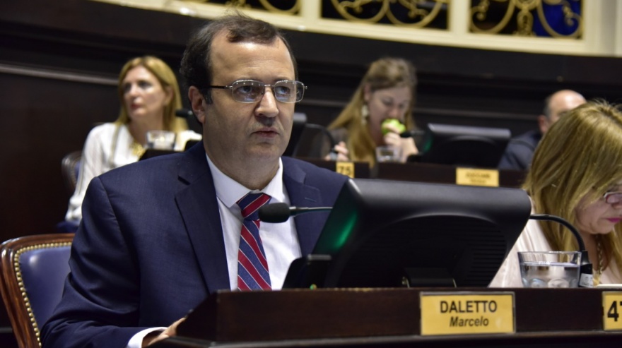 Daletto propone un examen único de lengua y matemáticas para alumnos de la provincia