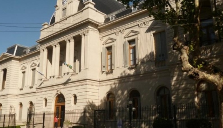 Osvaldo Cáffaro pagará un nuevo bono de $8.000 a los trabajadores municipales de Zárate