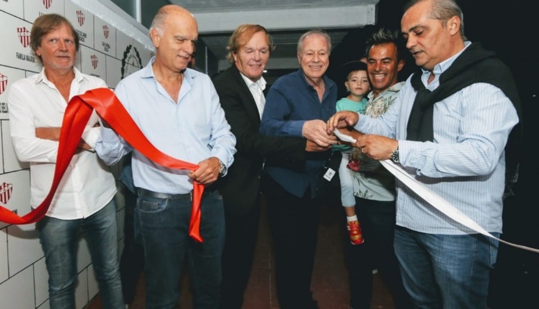 Grindetti participó de la inauguración de los vestuarios del Club Talleres