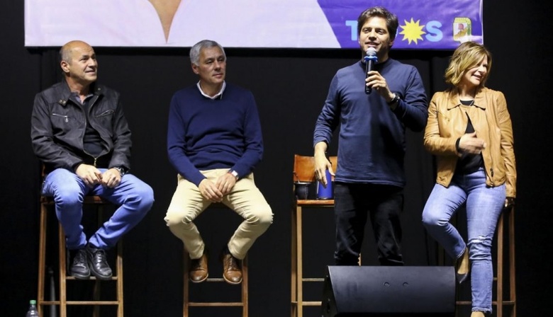 Axel Kicillof: “No hay que dejarse distraer con campañas sucias, la gente la está pasando mal y necesita un futuro”