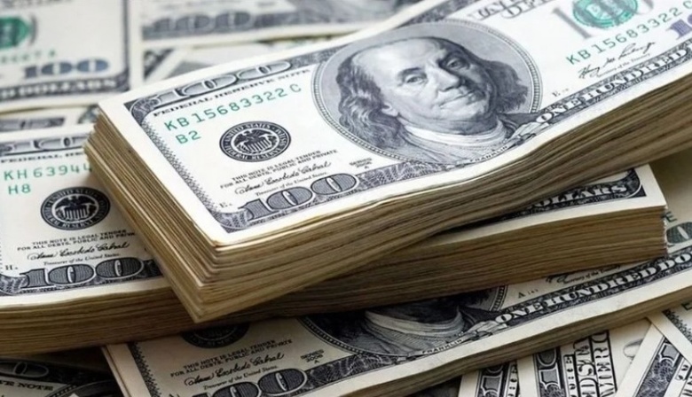 El dólar blue volvió a subir y llegó a los $66,75