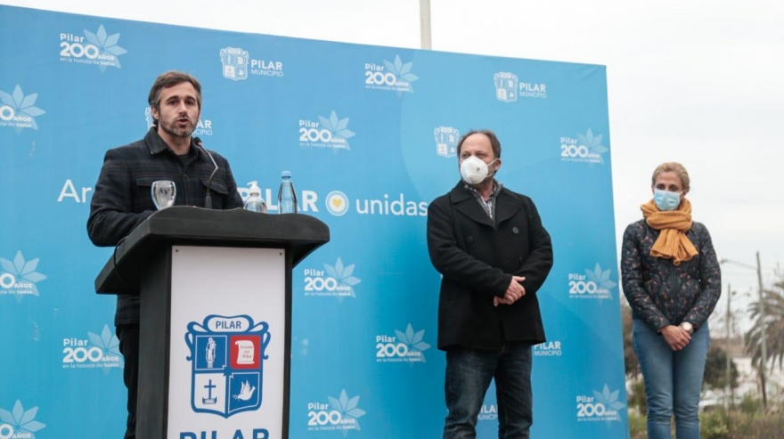 Achával inauguró el Centro de Testeo Covid-19 de Derqui